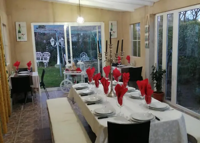 Rural Duplex アパート